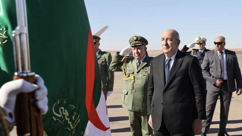 Algérie : le président inaugure une ligne ferroviaire stratégique reliant le Sahara aux pôles industriels