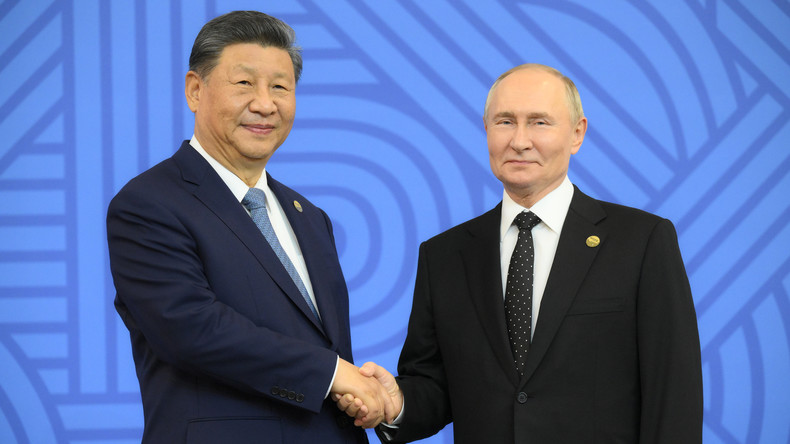 Amitié russo-chinoise : Poutine accepte une invitation de Xi Jinping à se rendre en Chine au premier semestre