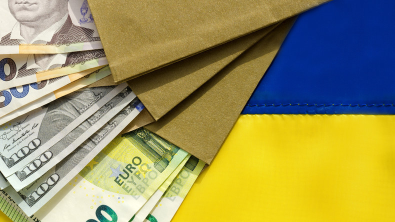 Kiev risque de perdre un autre prêt important à cause du veto de la Hongrie, selon le Financial Times