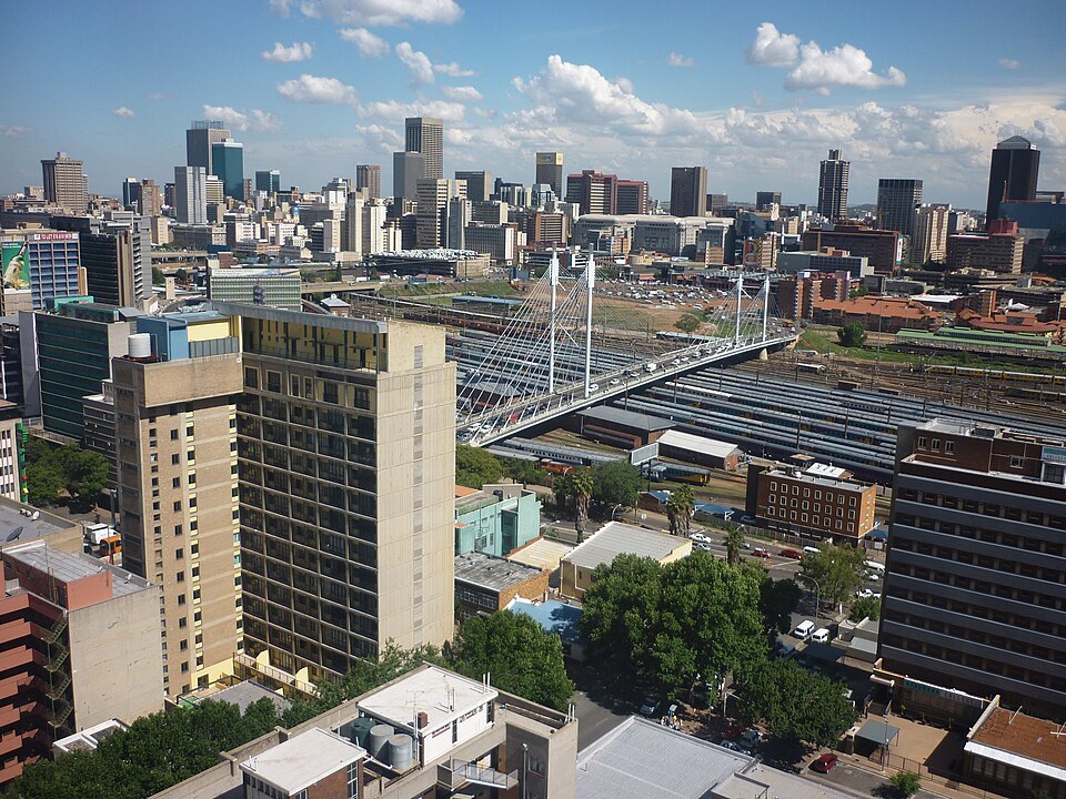 Afrique du Sud : un réseau d’escroquerie de 50 M€ démantelé