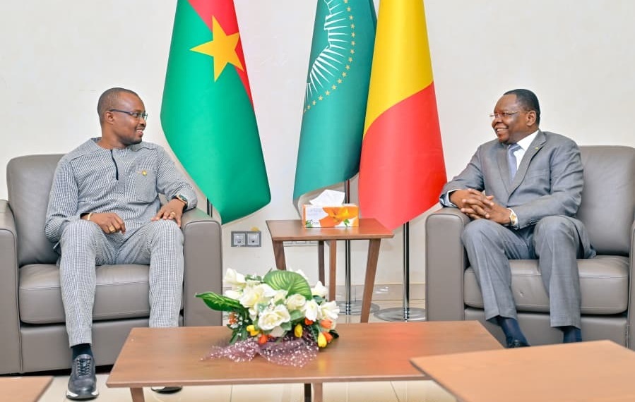 Le Premier ministre burkinabè se rend au Tchad pour participer au Festival international de la culture saharienne