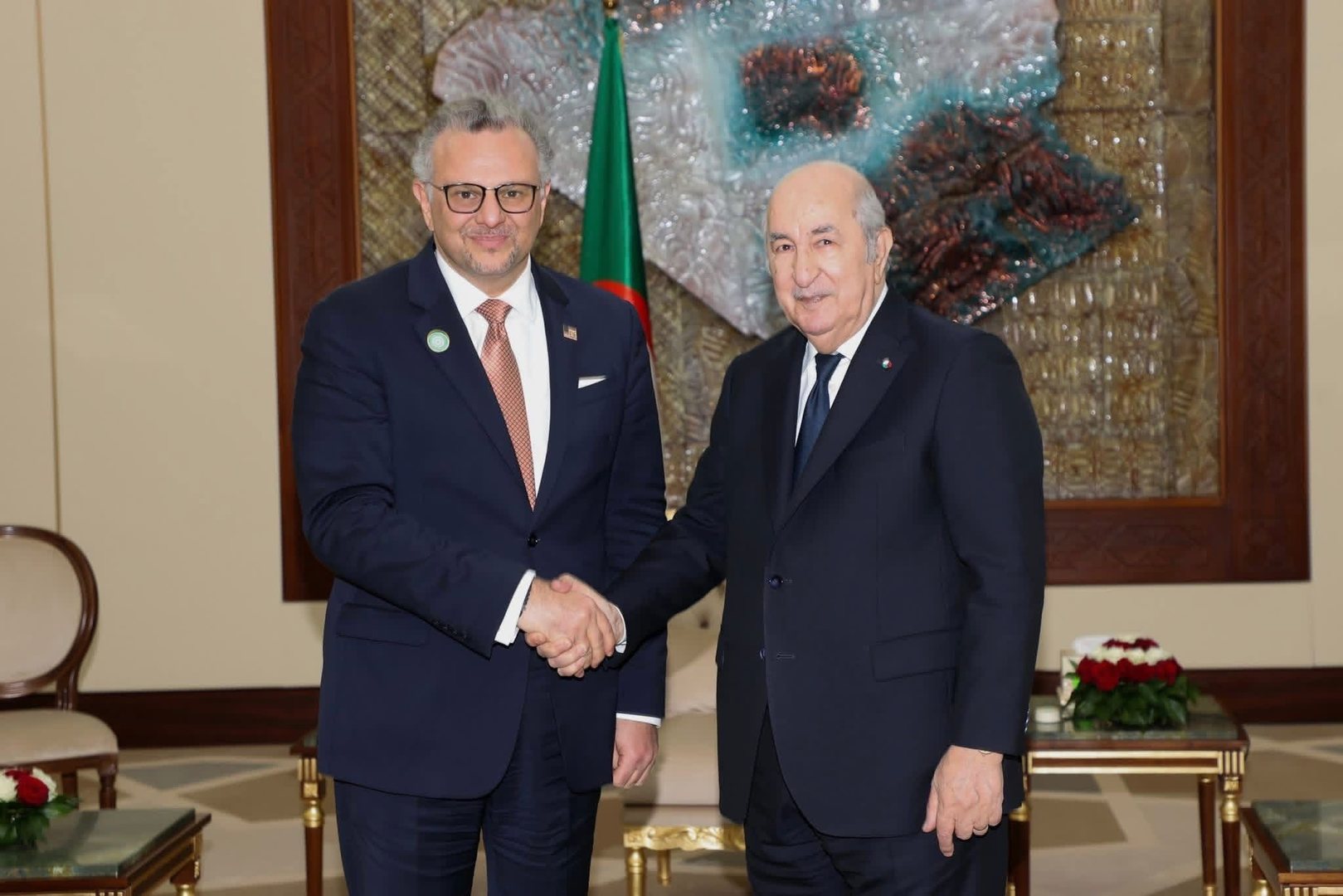Sahara occidental : Marocains, Algériens, Mauritaniens et le Polisario réunis discrètement à l’ambassade américaine à Madrid