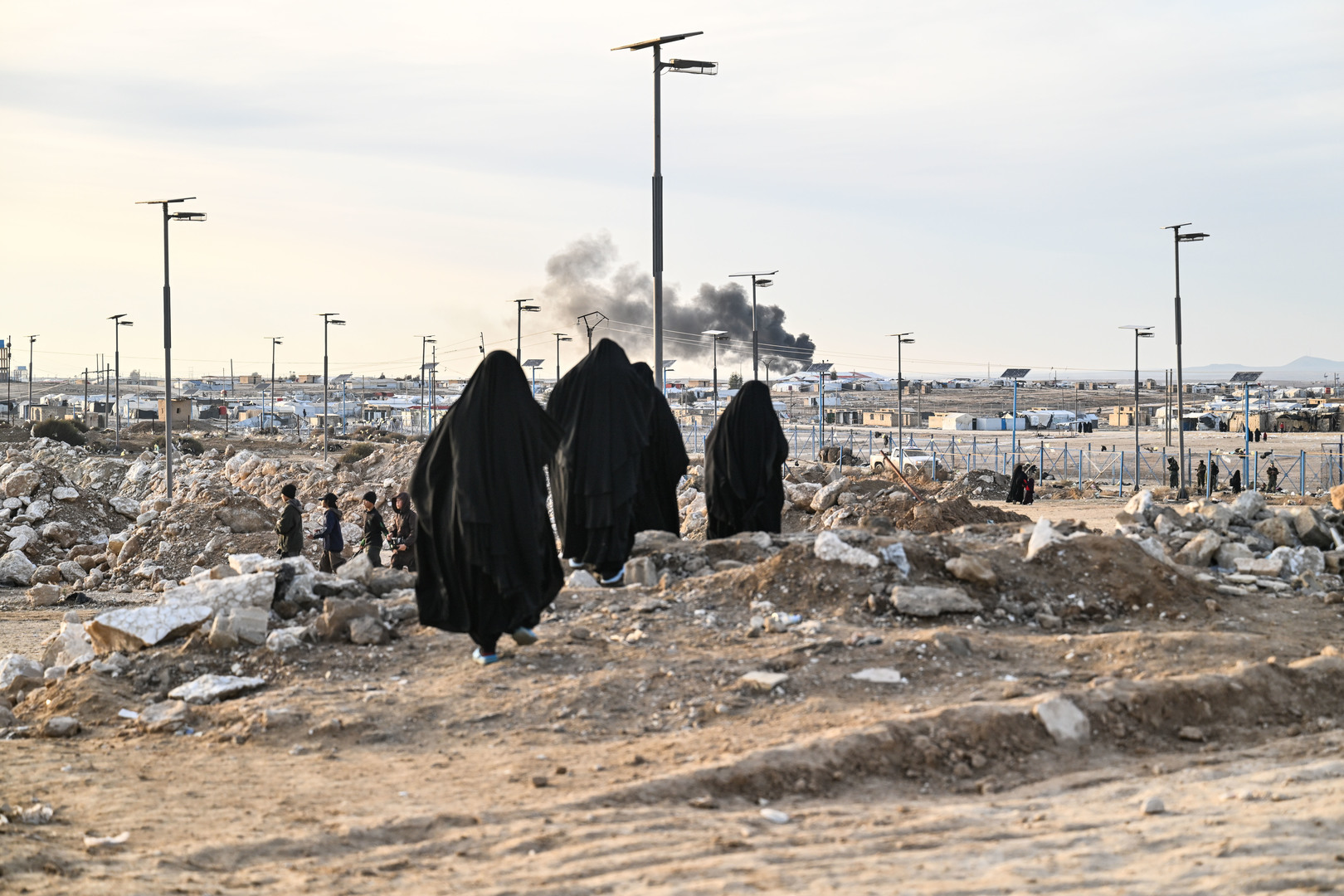 Syrie : le camp d’al-Hol se vide progressivement de familles de djihadistes étrangers