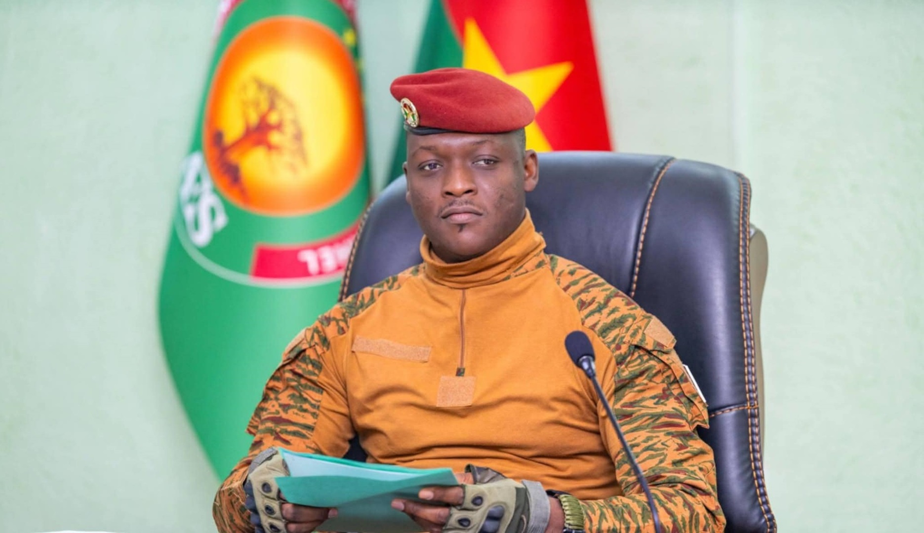 Burkina Faso : Ibrahim Traoré parmi les 101 personnalités qui ont marqué l’histoire du pays et de l’Afrique