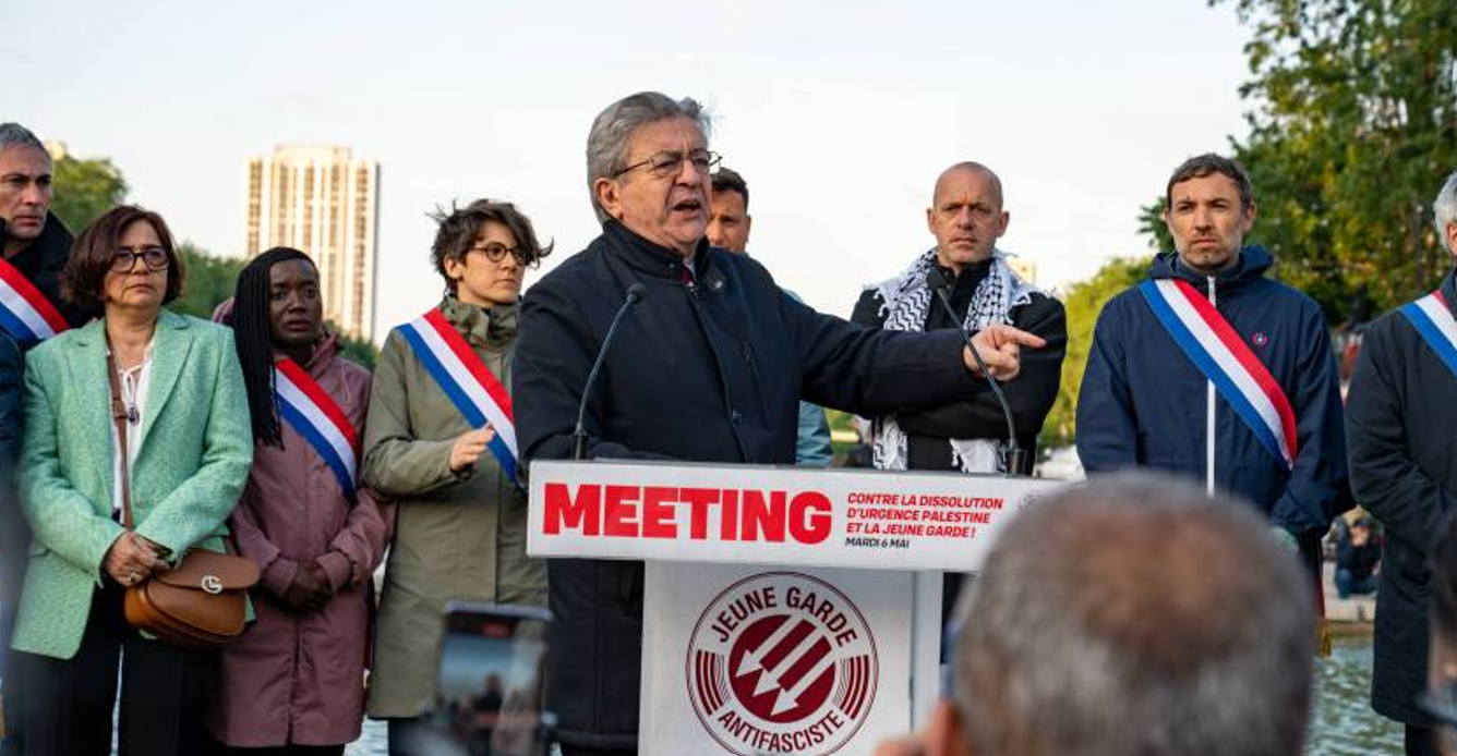 Accusés de toute part, Mélenchon et les Insoumis assurent n’avoir rien à voir avec le meurtre du nationaliste à Lyon