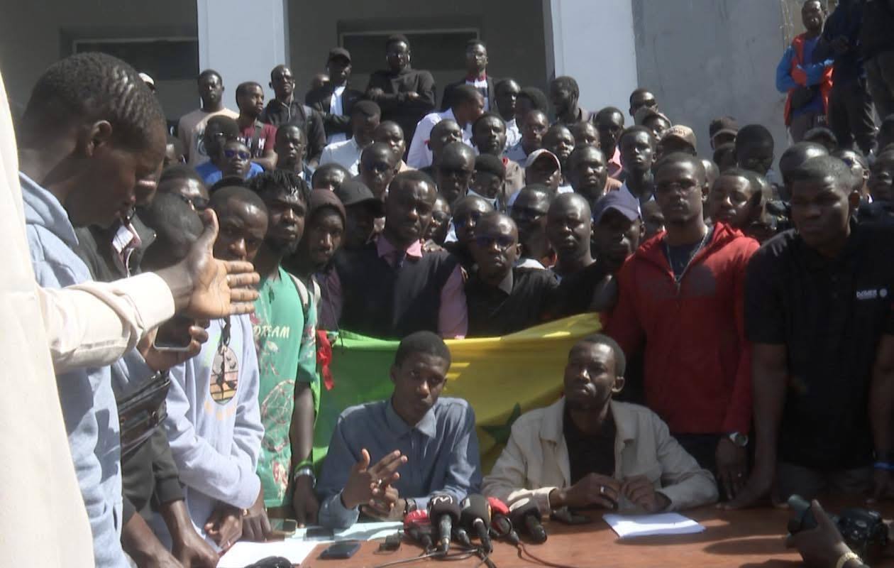 Sénégal : trois leaders étudiants maintenus en détention, le parquet ouvre une instruction