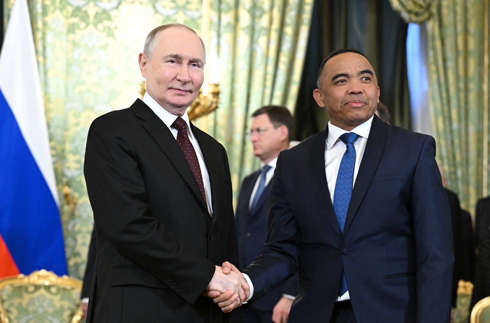 Au Kremlin, Vladimir Poutine reçoit le président de Madagascar, «un partenaire important de la Russie en Afrique»