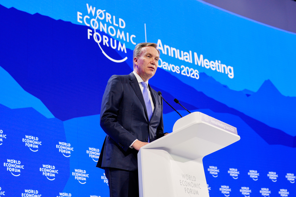 Le président du Forum économique mondial démissionne après des révélations sur ses liens avec Epstein