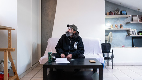 Plus d’un demi-million de personnes contraintes de vivre chez des proches faute de toit en France