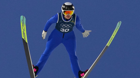 JO d’hiver 2026 Milan-Cortina : des sauteurs à ski soupçonnés d’«injections dans le pénis» pour améliorer leurs