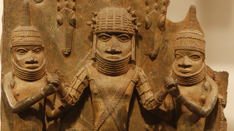 Plus de 125 ans après le pillage colonial, Londres restitue partiellement l’héritage africain au Nigeria