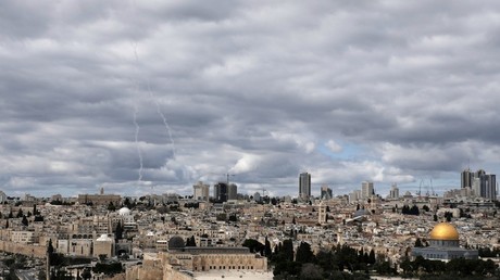 Les forces armées iraniennes lancent une vaste riposte contre Israël et des bases américaines au Moyen-Orient