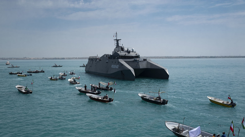 Les États-Unis affirment avoir durement frappé la marine iranienne