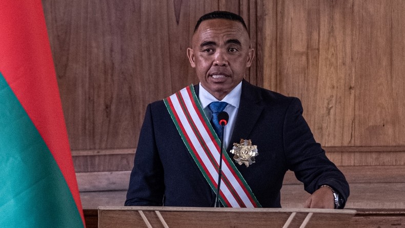 Madagascar : le président Randrianirina limoge le Premier ministre et l’ensemble de son gouvernement