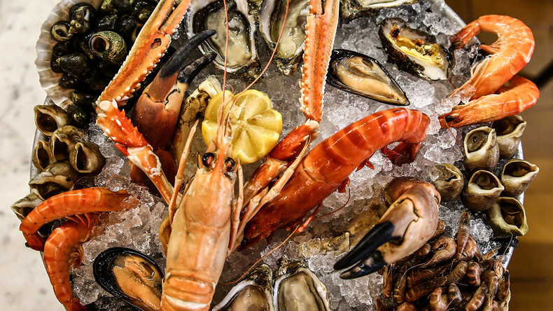 10 millions de dollars pour les homards et crabes, 15 millions pour les steaks : comment le Pentagone dépense sans compter pour éviter de perdre son budget