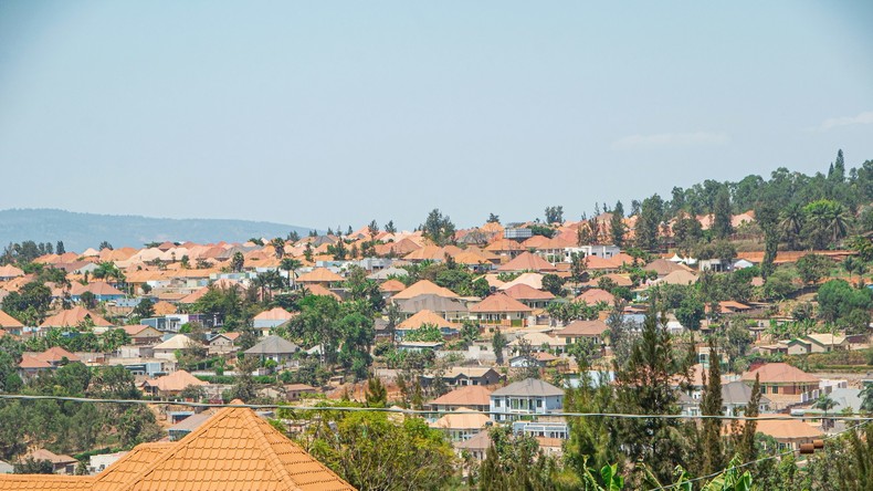 Rwanda : Fitch relève sa perspective à «stable»