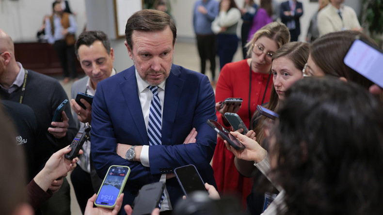 Un sénateur américain accuse Trump d’avoir «perdu le contrôle» de la guerre contre l’Iran