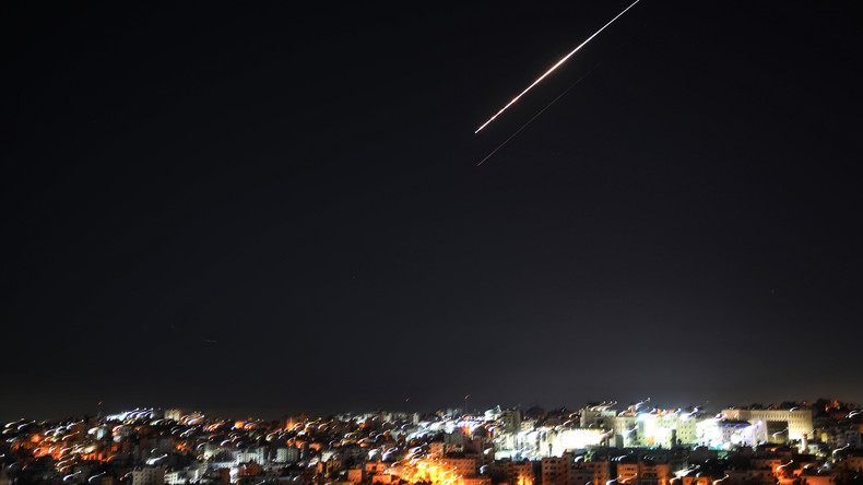 Face aux rumeurs de pourparlers, l'Iran affirme que les États-Unis «négocient avec eux-mêmes» : dernières informations sur la guerre au Moyen-Orient