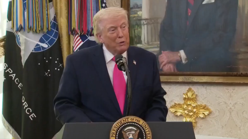 «Un petit accident» : Trump minimise la destruction de F-15 américains par ses alliés