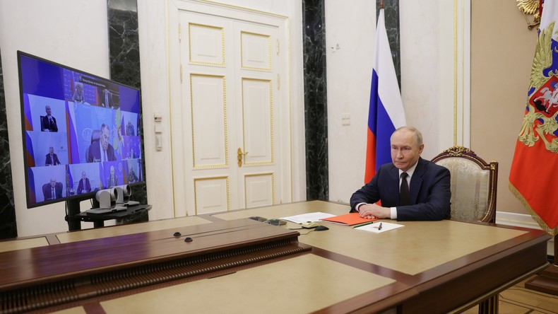 Poutine : la Russie n'a jamais renoncé à développer les relations avec l'Europe