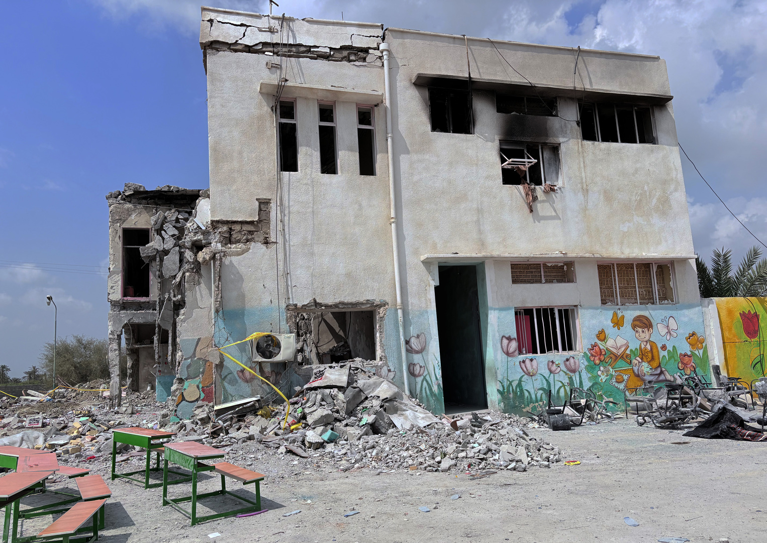 Des centaines d’enfants victimes des bombardements israélo-américains