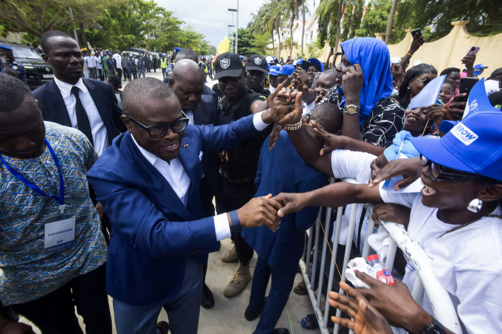 Présidentielle au Bénin : le dauphin de Patrice Talon, favori, promet de renforcer la sécurité