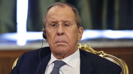 Projets occidentaux d’armer Kiev de l’arme nucléaire : «Chez eux, les instincts sont principalement ceux d’Epstein», estime Lavrov