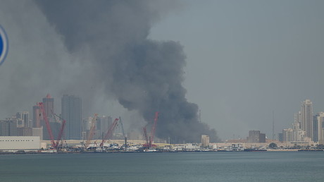 La riposte iranienne aux frappes des États-Unis et d'Israël crée une crise inédite dans le Golfe