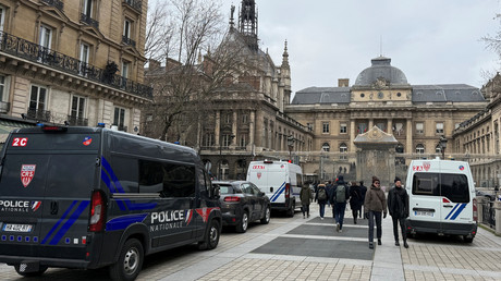 Meurtre de Samuel Paty : en appel, la justice française prononce des peines réduites