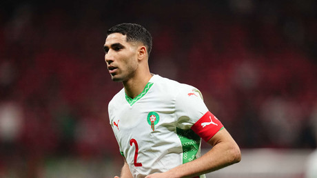 Achraf Hakimi a-t-il vraiment refusé le trophée de la CAN ? Les détails de cette nouvelle polémique qui enfle sur les réseaux