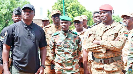 AES : Ouagadougou veut relancer la circulation aux frontières et en finir avec les rackets