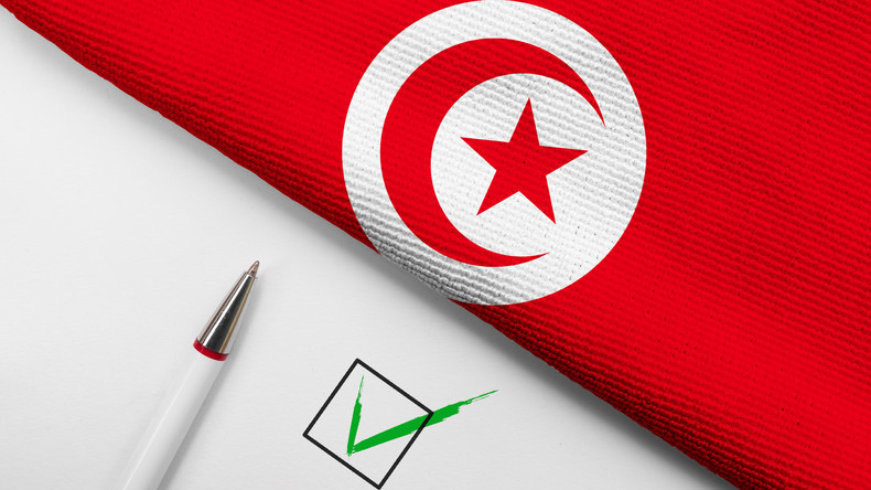 Enquête : les Tunisiens méfiants à l’égard de l’influence occidentale et favorables à une voix africaine