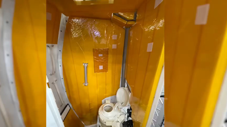 Artemis 2 : la Lune attendra, les toilettes ont déjà lâché