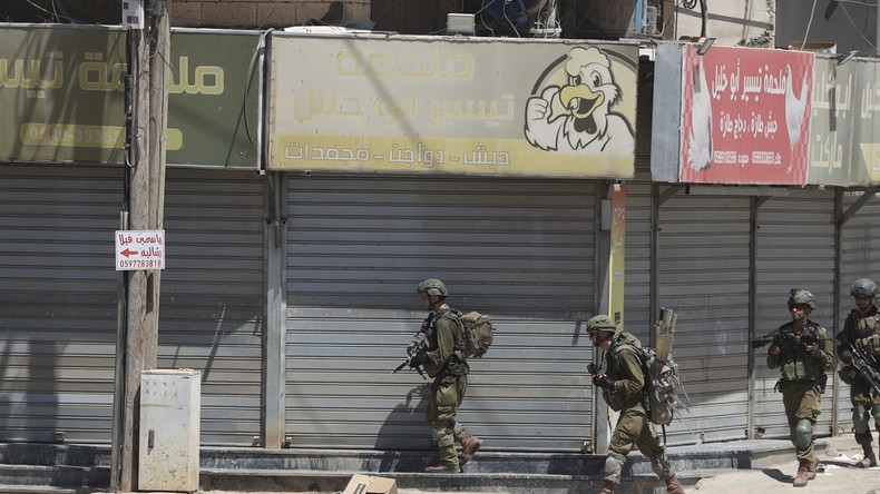 Cisjordanie occupée : une femme âgée meurt après avoir été violemment frappée lors d’un raid israélien