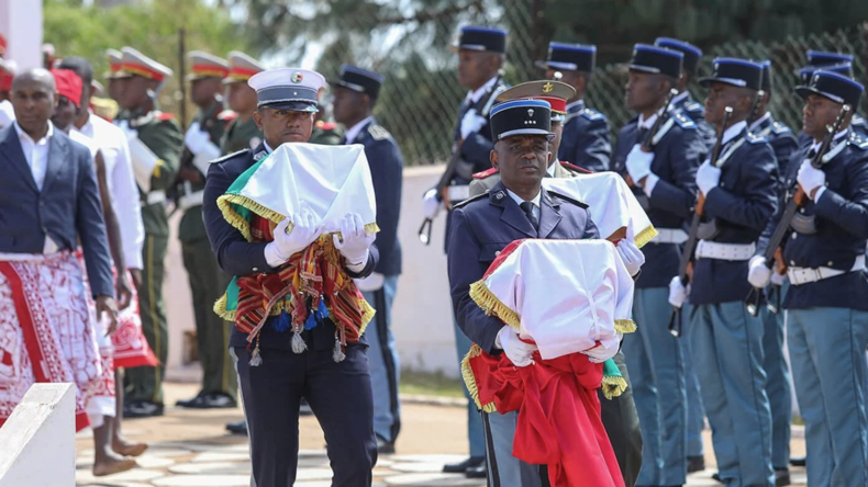 France : l’Assemblée adopte un projet de loi sur la restitution des biens culturels pillés pendant la colonisation