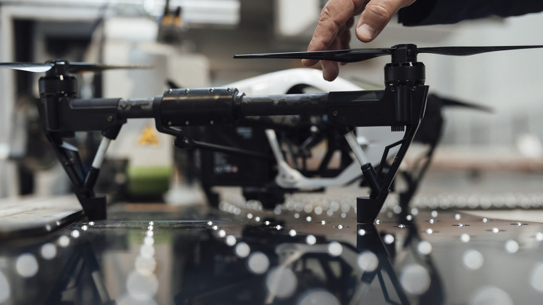 Défense russe : l'Europe augmente la production de drones pour l'Ukraine, franchissant un nouveau seuil d'escalade