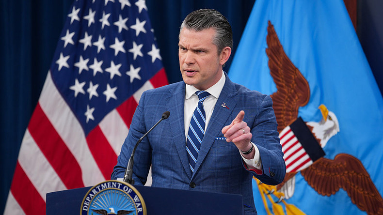 J48 de la guerre au Moyen-Orient : les démocrates s'apprêtent à lancer une procédure de destitution contre le chef du Pentagone