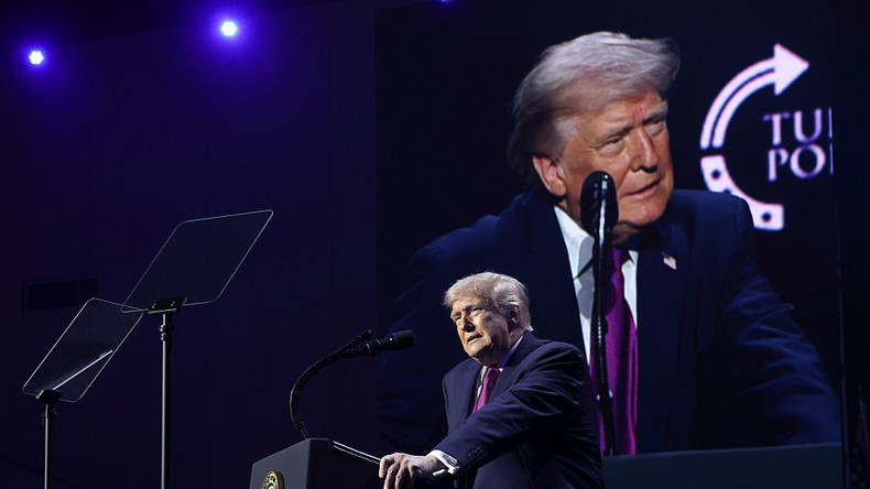 Trump annonce la publication imminente de documents sur les ovnis