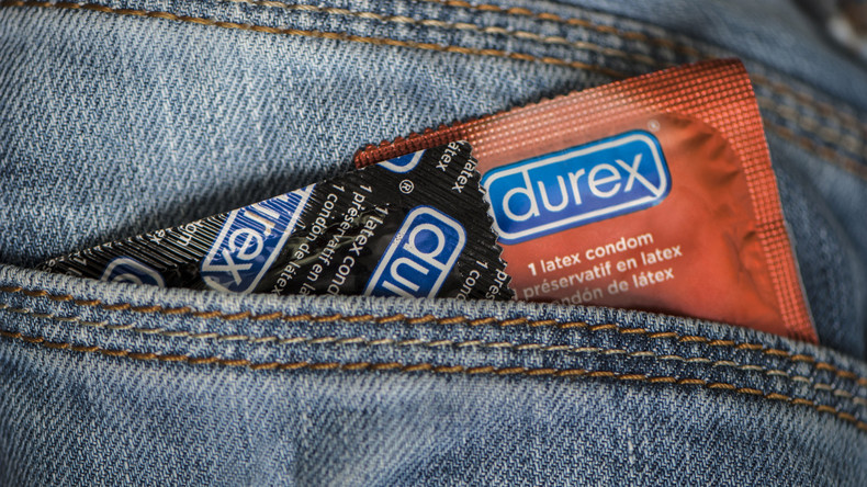 La guerre au Moyen-Orient s'invite jusque dans le lit : les préservatifs pourraient coûter jusqu’à 30 % plus cher