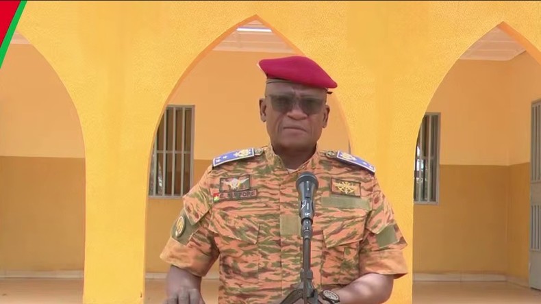 Burkina Faso : adoption d'un avant-projet de loi sur l’organisation d’une réserve militaire de 100 000 hommes