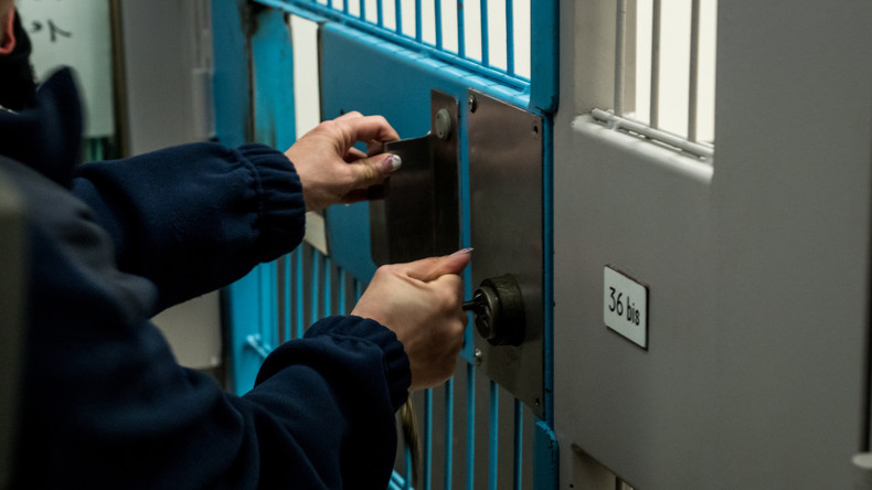 Surpopulation et pénurie de gardiens : plusieurs prisons françaises bloquées à l’appel d’un syndicat