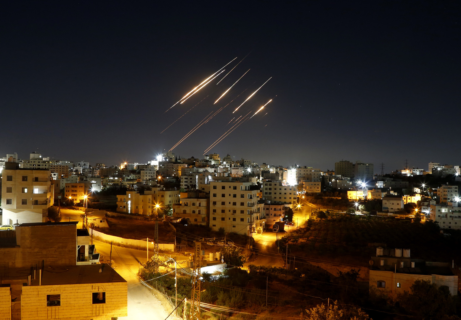 Israël signale quatre vagues de frappes iraniennes en six heures