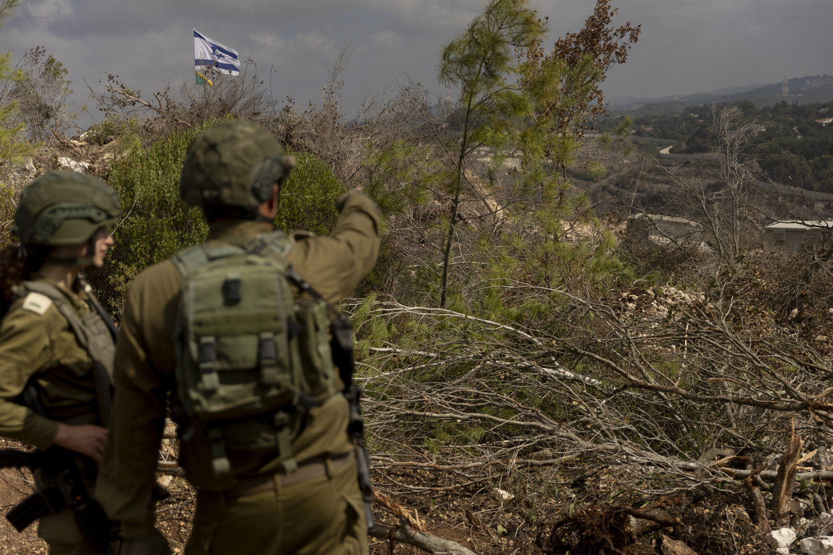 Sud-Liban : une image virale d’une soldate israélienne ravive le sentiment d’humiliation