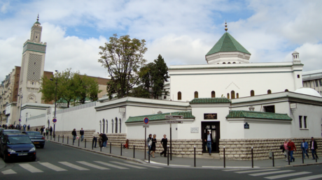 Le Bourget : le plus grand rassemblement musulman d’Europe finalement autorisé, l'exécutif désavoué