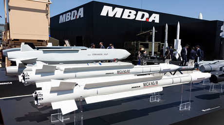 La France entend quadrupler ses stocks de missiles et de drones d'ici 2030