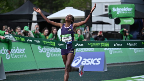 Marathon de Paris : l’Éthiopienne Shure Demise pulvérise le record
