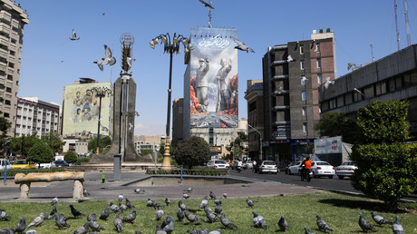 Pourquoi Trump a renoncé à s'emparer de l'île de Kharg, quelles sont les conditions de Téhéran pour un accord avec les USA : derniers développements dans notre direct