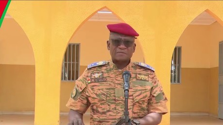 Burkina Faso : adoption d'un avant-projet de loi sur l’organisation d’une réserve militaire de 100 000 hommes