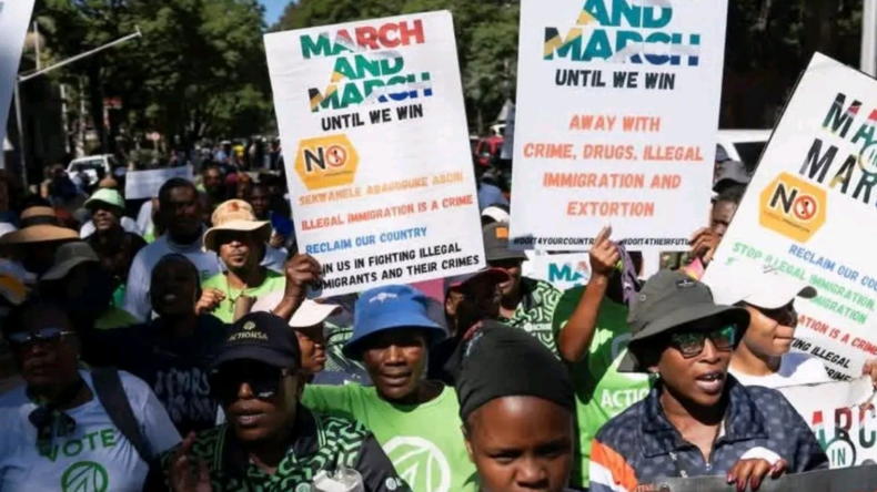 Afrique du Sud : une centaine de Nigérians demandent leur rapatriement face aux violences xénophobes