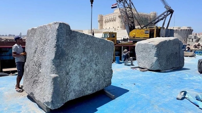 Des archéologues remontent 22 blocs du phare d’Alexandrie, l’une des sept merveilles du monde antique